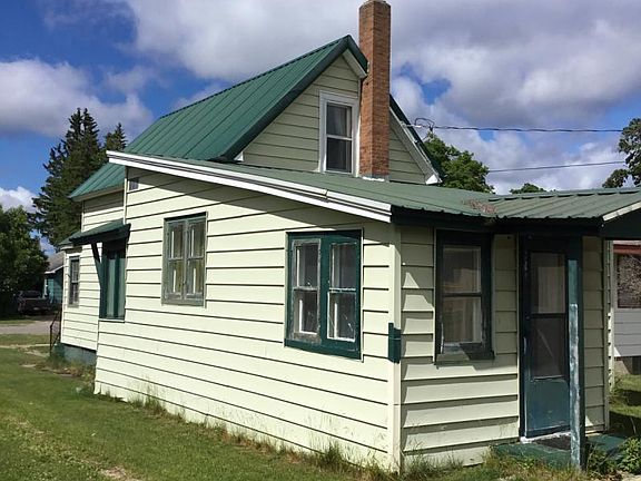 3rd image of 414 E Harrie St