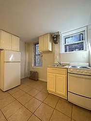 Rented by Peter R. Hungerford, LREB