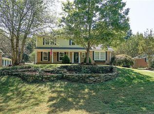 6935 Abbotswood Dr, Charlotte, NC 28226