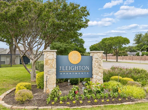 1717 Independence Pkwy #170