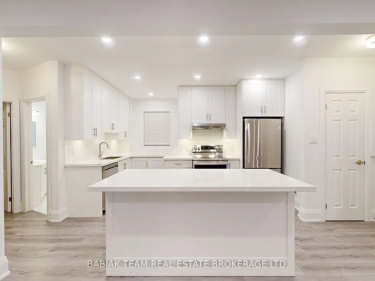 19 Grassmere Rd #MAIN — Photo 3