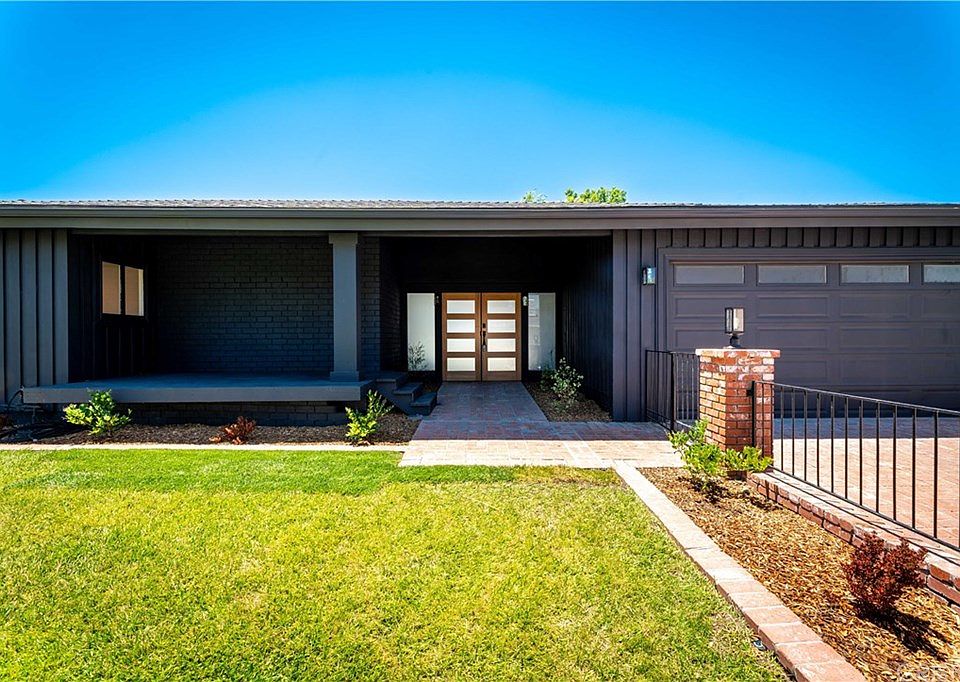 1st image of 23726 Crosson Dr