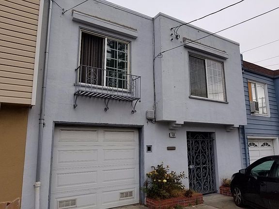 2nd image of 144 Bellevue Ave