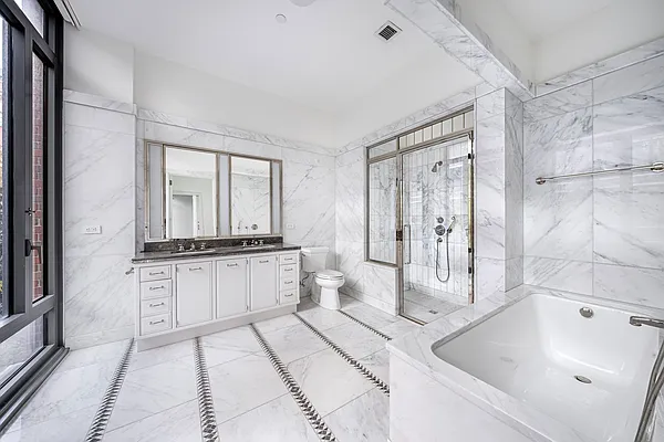 Rented by Douglas Elliman | media 14