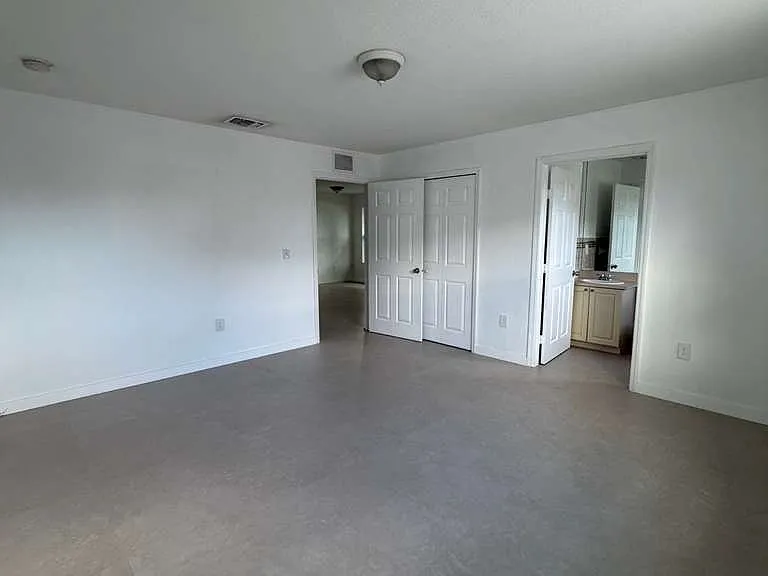 10501 SW 172nd St #10501 — Photo 5