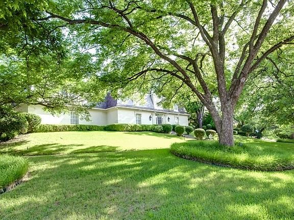 2nd image of 6244 Westover Dr