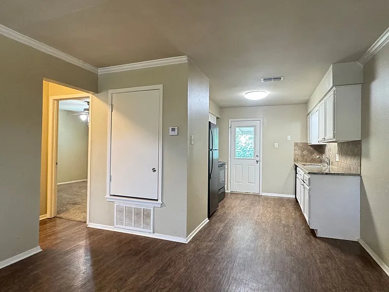 8414 Cambridge Rd #C07 — Photo 10