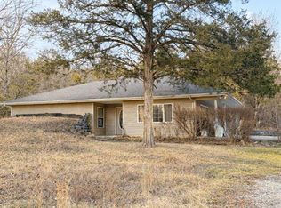 200 Sassafras Ln, Richland, MO 65556