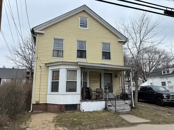 79 Pleasant St, Ware, MA 01082