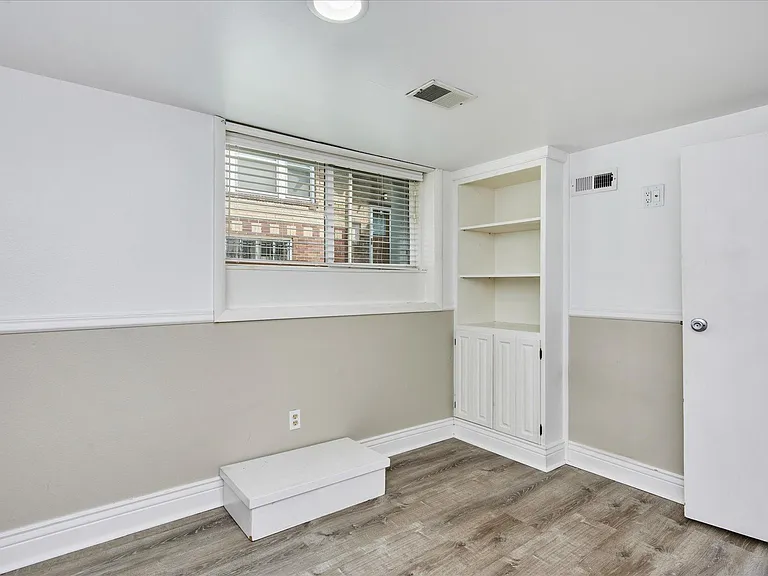 1434 Perry St #LOWER — Photo 11