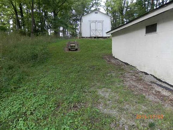 3rd image of 11742 Scenic Dr