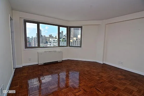 Rented by Citi Habitats | media 16