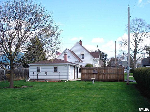 4th image of 112 N Pleasant Ave