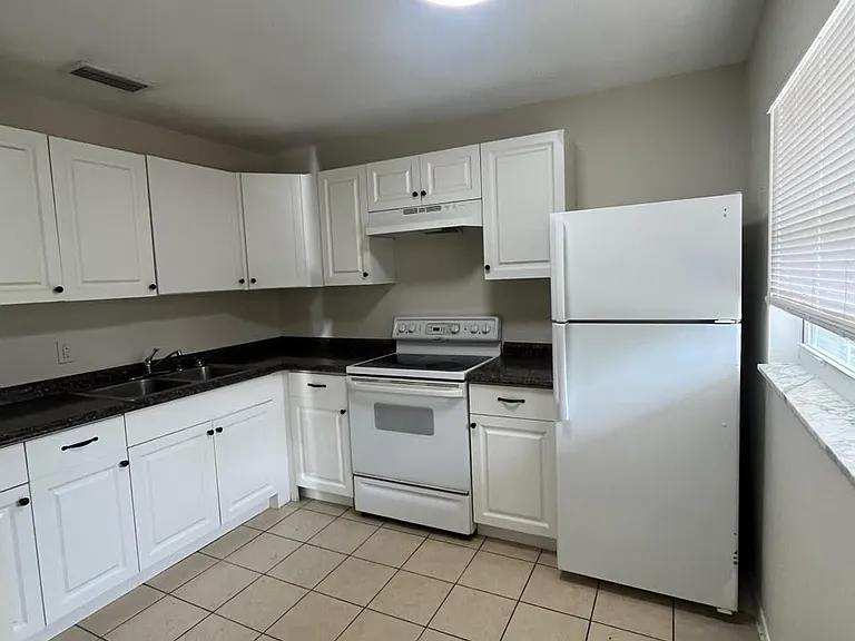 24 W Mariana Ave #3 — Photo 3
