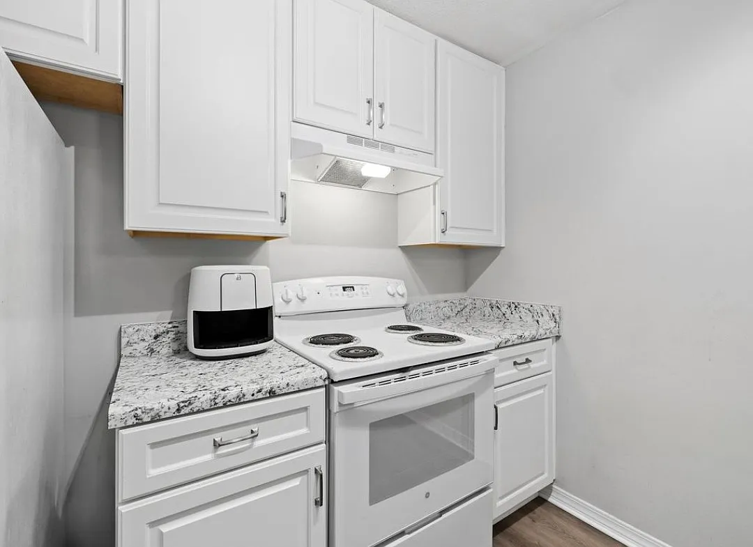 2 bed, 1330 sqft, $1,675 — Photo 4