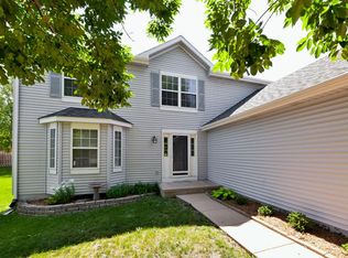 13605 S 27th St, Bellevue, NE 68123