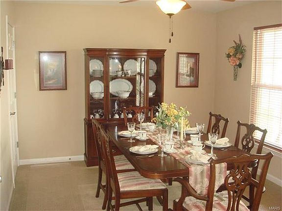 2nd image of 119 Glenrich Dr