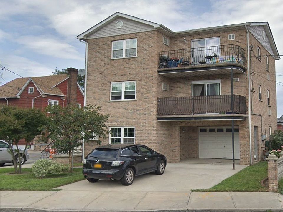 1st image of 44 Pennyfield Ave