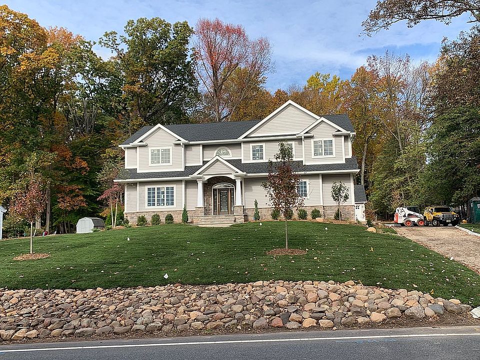 2nd image of 1115 Linwood Ave