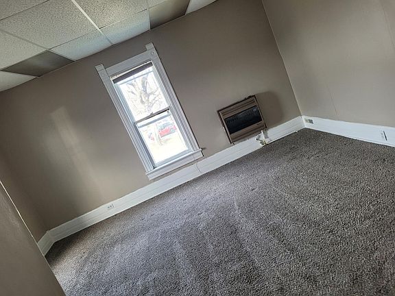 5th image of 404 E Watauga Ave #3