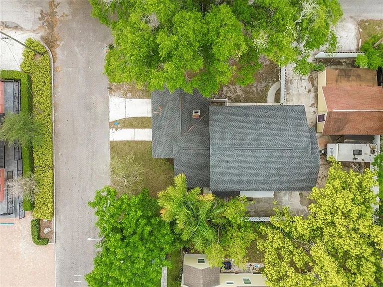 6810 N Navin Ave — Photo 95