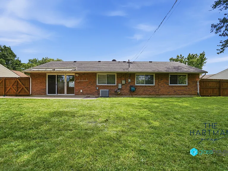 5455 Storck Dr — Photo 25