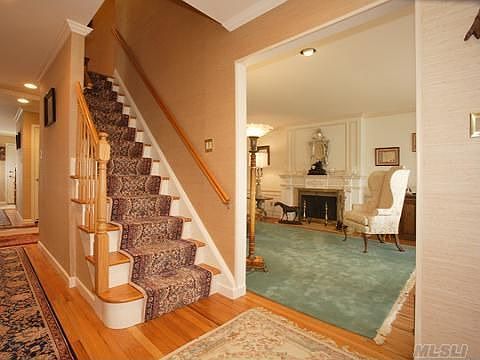 3rd image of 45 Homestead Ave