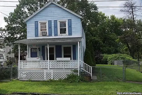 15 Summer St Photo 1
