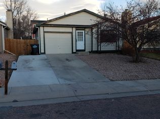 6335 Chantilly Pl, Colorado Springs, CO 80922