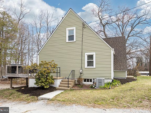 3rd image of 509 W Uwchlan Ave