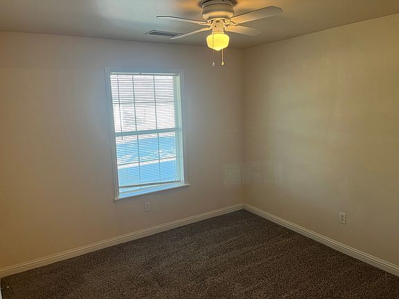 2nd image of 104 Blue Dr