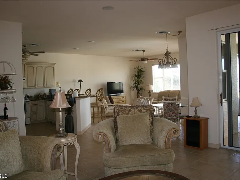 20728 Tisbury Ln — Photo 12