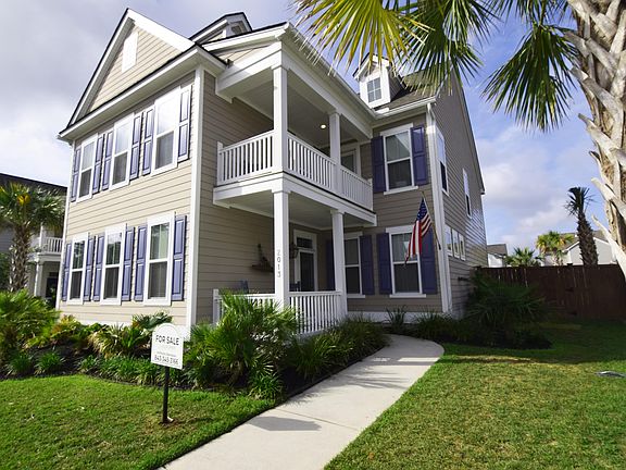 3rd image of 2013 Bouganvillia Dr