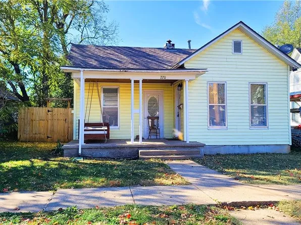 220 S Holbrook St, Fort Scott, KS 66701