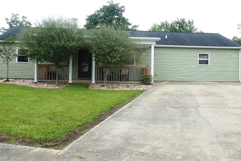 1st image of 202 Little Flower Ct
