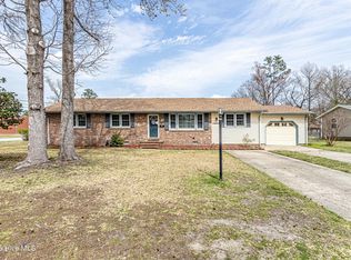 718 Kathryn Ave, Jacksonville, NC 28540