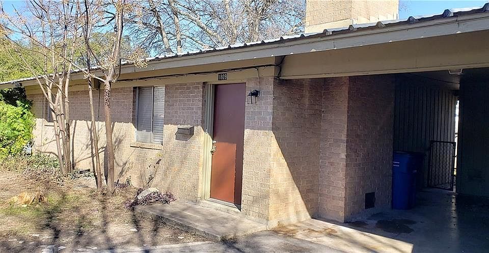 1st image of 1809 Teton Dr #A