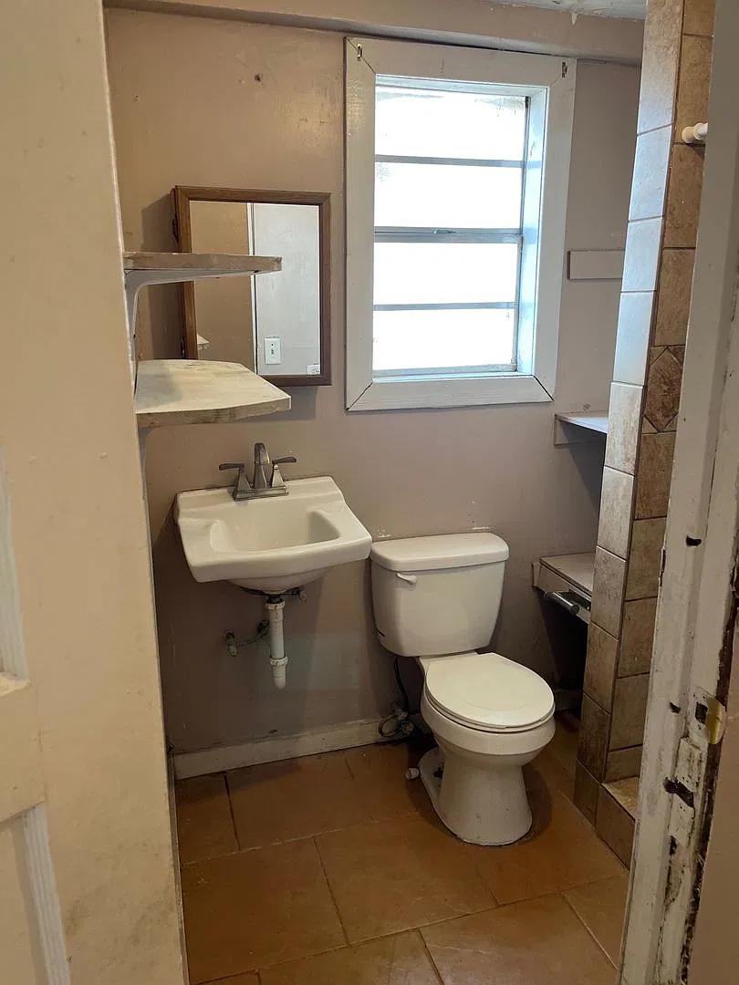 LPP 906 E Cotton St. — Photo 4