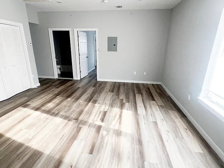 36 Auburn St #5 — Photo 3