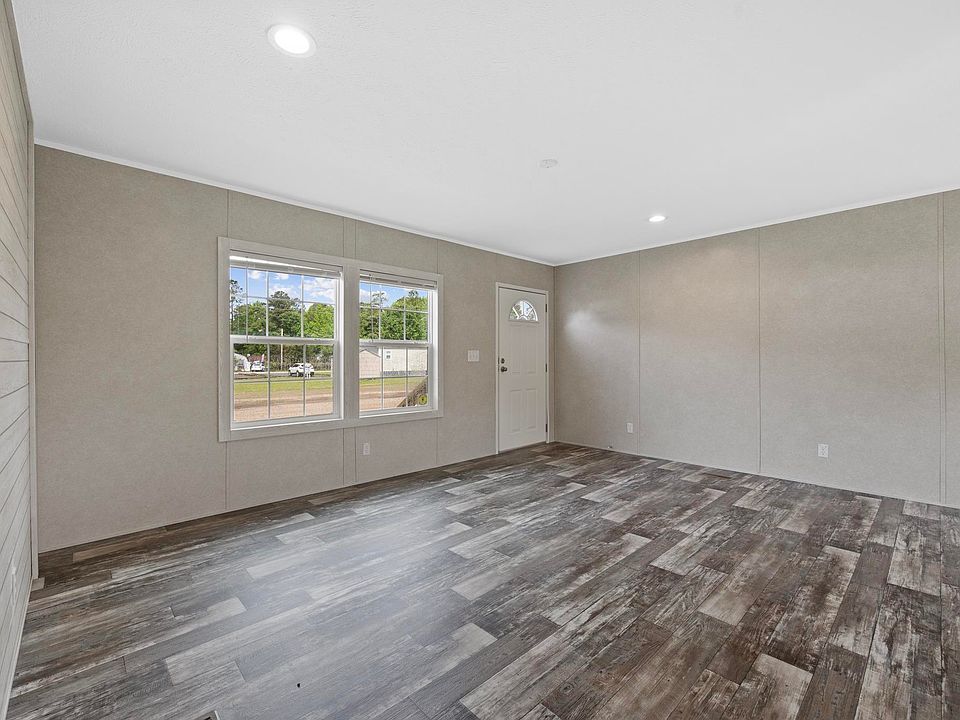 2711 W Highway 9 Bypass, Loris, SC 29569 | Zillow