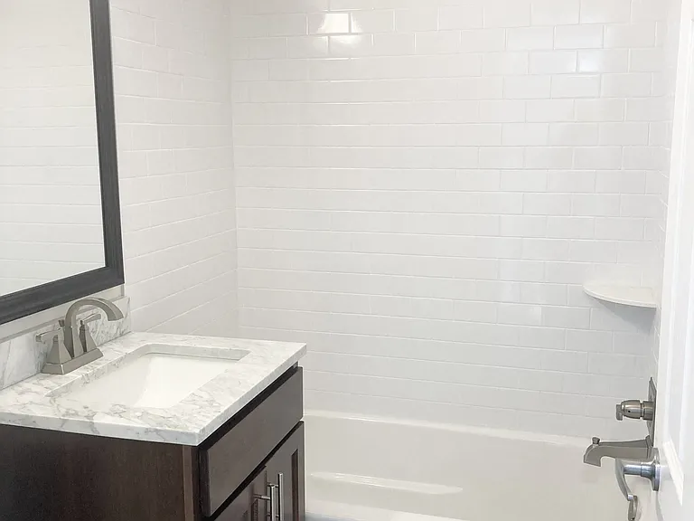 Northgate Crossing Apartments — Photo 43