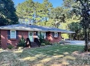 1875 Westbrook Rd, Edgemoor, SC 29712