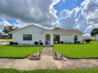 7354 Applegate Dr, Zephyrhills, FL 33540