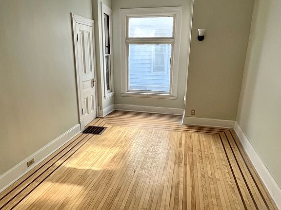 5th image of 2317 Polk St NE