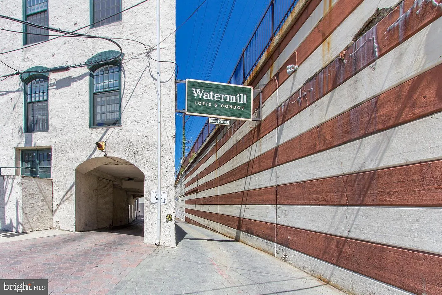 Watermill Condominiums — Photo 1