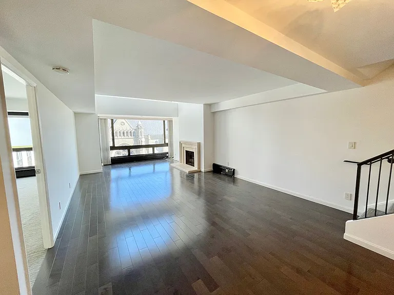 1177 California St #1132 — Photo 2