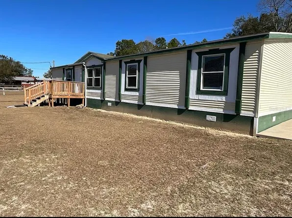 945 NW 107th Ct, Ocala, FL 34482