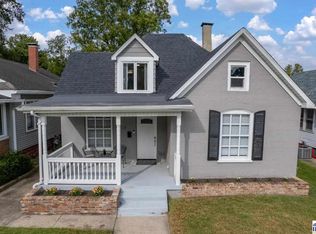 2410 N 7th St, Terre Haute, IN 47804