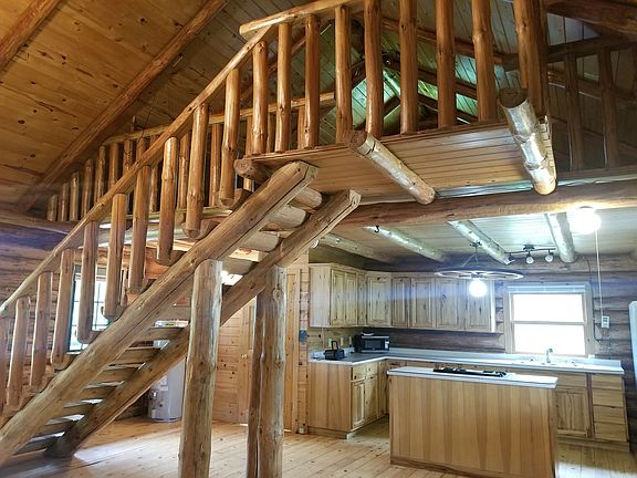 3rd image of 4440 County Road 90 E