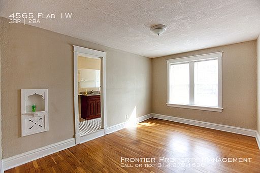 3rd image of 4565 Flad Ave APT 1W